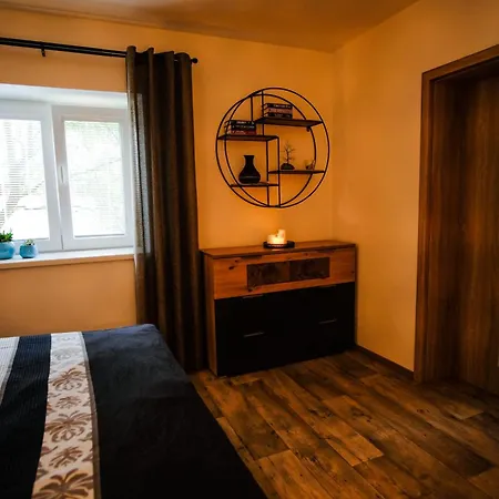 Apartment Zlaty Dub Dubi (Rychnov nad Kneznou)