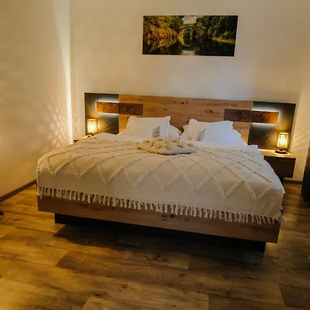Zlaty Dub Apartament *