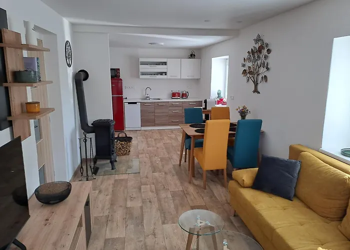 Zlaty Dub Apartament Dubi (Rychnov nad Kneznou)